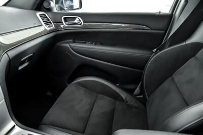 2018 Jeep Grand Cherokee Trackhawk   - Photo 39 - Joliet, IL 60435
