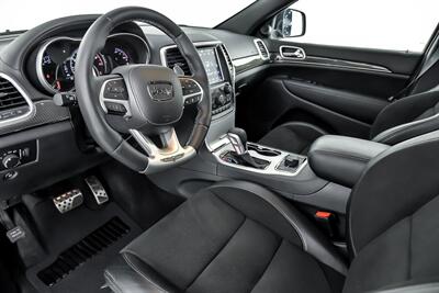 2018 Jeep Grand Cherokee Trackhawk   - Photo 20 - Joliet, IL 60435