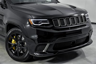 2018 Jeep Grand Cherokee Trackhawk   - Photo 3 - Joliet, IL 60435