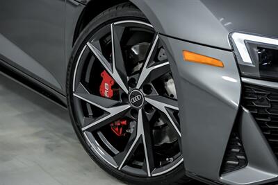 2023 Audi R8 5.2 V10 performance   - Photo 4 - Joliet, IL 60435