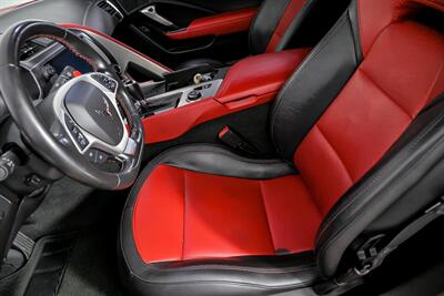 2019 Chevrolet Corvette Z06 2LZ   - Photo 22 - Joliet, IL 60435