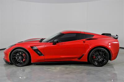 2019 Chevrolet Corvette Z06 2LZ   - Photo 8 - Joliet, IL 60435