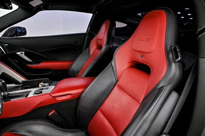 2019 Chevrolet Corvette Z06 2LZ   - Photo 23 - Joliet, IL 60435