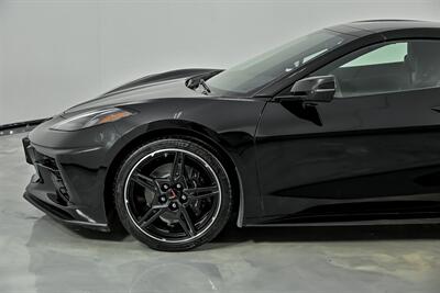 2023 Chevrolet Corvette Stingray   - Photo 7 - Joliet, IL 60435