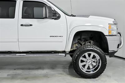 2014 Chevrolet Silverado 2500 LT - Photo 15 - Joliet, IL 60435