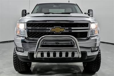 2014 Chevrolet Silverado 2500 LT - Photo 5 - Joliet, IL 60435