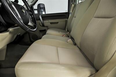 2014 Chevrolet Silverado 2500 LT - Photo 21 - Joliet, IL 60435