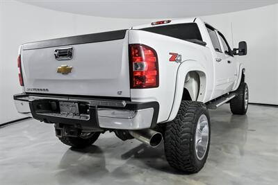 2014 Chevrolet Silverado 2500 LT - Photo 12 - Joliet, IL 60435