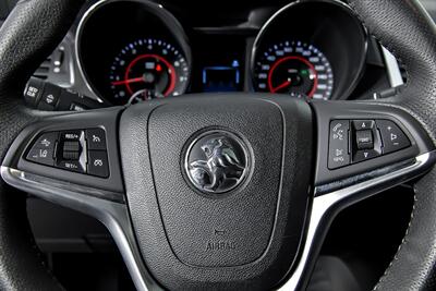 2017 Chevrolet SS   - Photo 28 - Joliet, IL 60435