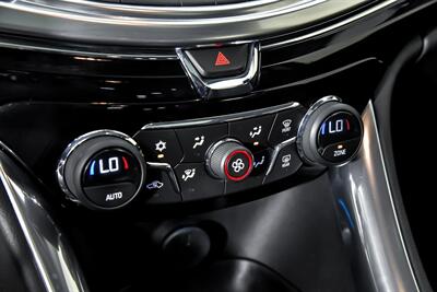 2017 Chevrolet SS   - Photo 35 - Joliet, IL 60435
