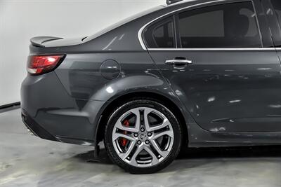 2017 Chevrolet SS   - Photo 13 - Joliet, IL 60435