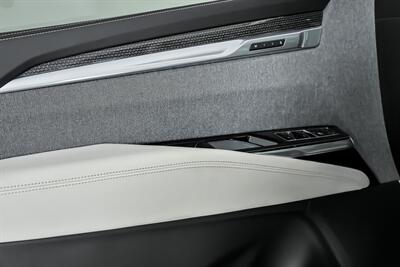 2025 Cadillac Escalade-V ESV   - Photo 18 - Joliet, IL 60435