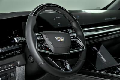 2025 Cadillac Escalade-V ESV   - Photo 26 - Joliet, IL 60435