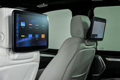 2025 Cadillac Escalade-V ESV   - Photo 25 - Joliet, IL 60435