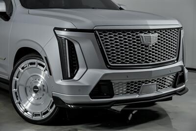 2025 Cadillac Escalade-V ESV   - Photo 3 - Joliet, IL 60435