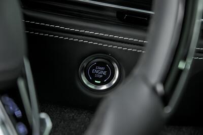 2025 Cadillac Escalade-V ESV   - Photo 32 - Joliet, IL 60435