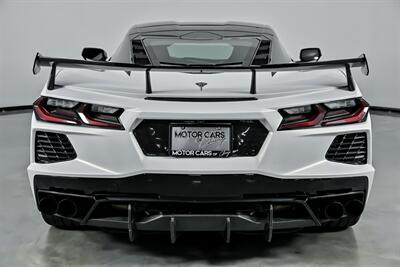 2021 Chevrolet Corvette Stingray-SATIN WRAP ON RED GUTS   - Photo 11 - Joliet, IL 60435