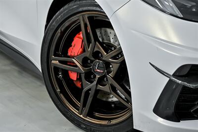 2021 Chevrolet Corvette Stingray-SATIN WRAP ON RED GUTS   - Photo 4 - Joliet, IL 60435