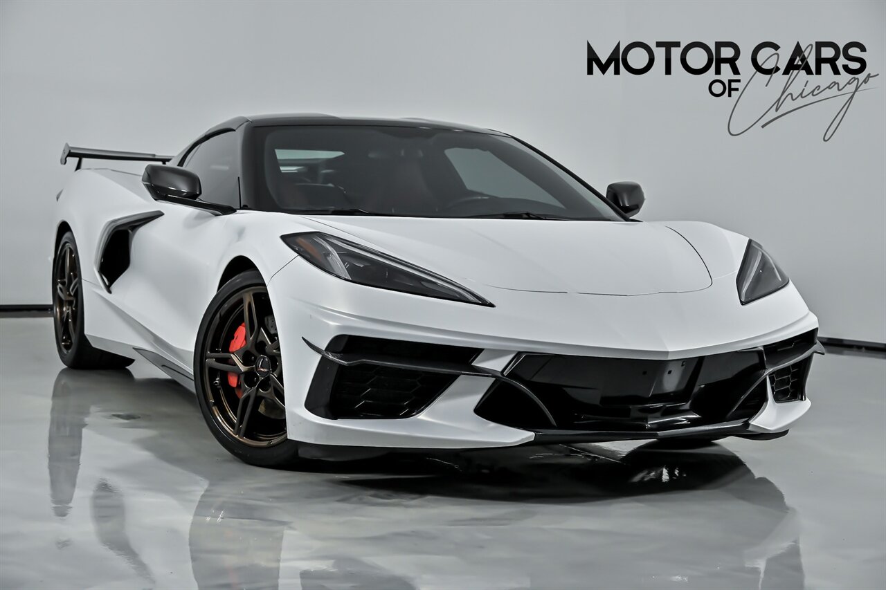 2021 Chevrolet Corvette Stingray-SATIN WRAP ON RED GUTS - Photo 1 - Joliet, IL 60435