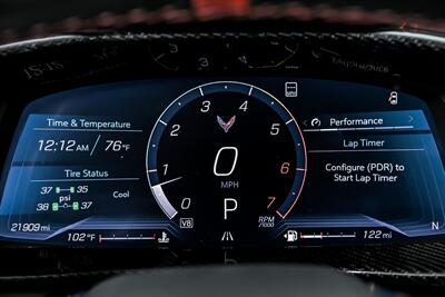 2021 Chevrolet Corvette Stingray-SATIN WRAP ON RED GUTS   - Photo 26 - Joliet, IL 60435