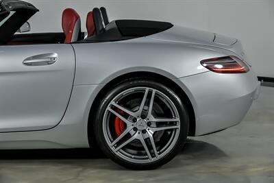 2012 Mercedes-Benz SLS AMG   - Photo 9 - Joliet, IL 60435