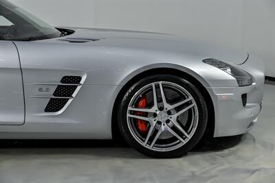 2012 Mercedes-Benz SLS AMG   - Photo 15 - Joliet, IL 60435