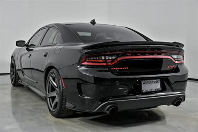 2018 Dodge Charger SRT Hellcat   - Photo 10 - Joliet, IL 60435