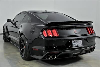 2017 Ford Mustang Shelby GT350   - Photo 10 - Joliet, IL 60435