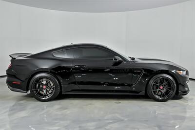 2017 Ford Mustang Shelby GT350   - Photo 14 - Joliet, IL 60435