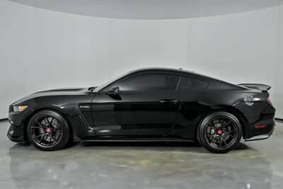 2017 Ford Mustang Shelby GT350   - Photo 8 - Joliet, IL 60435