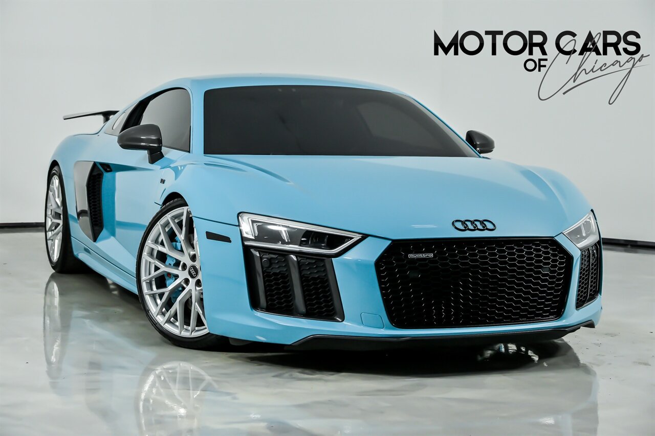 2017 Audi R8 Base's photo