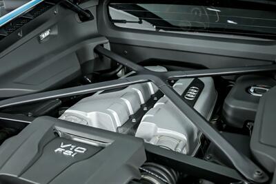 2017 Audi R8 5.2 quattro V10   - Photo 17 - Joliet, IL 60435