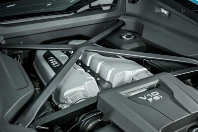 2017 Audi R8 5.2 quattro V10   - Photo 16 - Joliet, IL 60435