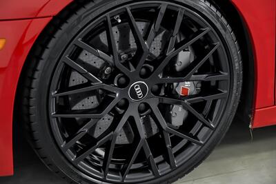 2017 Audi R8 5.2 quattro V10 Plus   - Photo 18 - Joliet, IL 60435