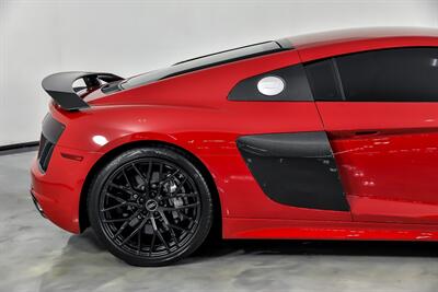 2017 Audi R8 5.2 quattro V10 Plus   - Photo 13 - Joliet, IL 60435