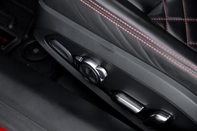 2017 Audi R8 5.2 quattro V10 Plus   - Photo 32 - Joliet, IL 60435