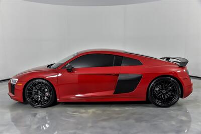 2017 Audi R8 5.2 quattro V10 Plus   - Photo 8 - Joliet, IL 60435