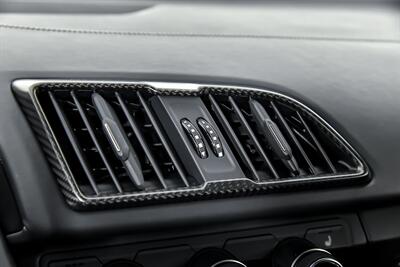 2017 Audi R8 5.2 quattro V10 Plus   - Photo 37 - Joliet, IL 60435