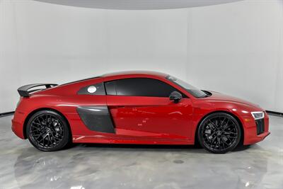 2017 Audi R8 5.2 quattro V10 Plus   - Photo 14 - Joliet, IL 60435