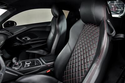 2017 Audi R8 5.2 quattro V10 Plus   - Photo 30 - Joliet, IL 60435