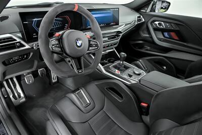 2025 BMW M2 -INDIVIDUAL PAINT-BUCKETS-HUGE $82K MSRP   - Photo 21 - Joliet, IL 60435