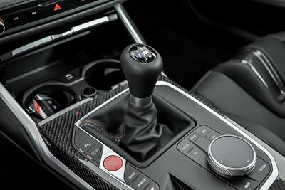 2025 BMW M2 -INDIVIDUAL PAINT-BUCKETS-HUGE $82K MSRP   - Photo 38 - Joliet, IL 60435