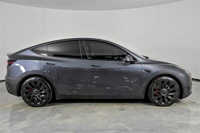 2022 Tesla Model Y Performance-FULL SELF DRIVING   - Photo 14 - Joliet, IL 60435
