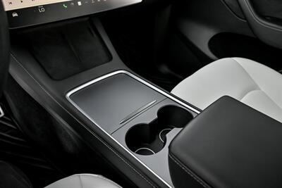 2022 Tesla Model Y Performance-FULL SELF DRIVING   - Photo 41 - Joliet, IL 60435