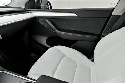 2022 Tesla Model Y Performance-FULL SELF DRIVING   - Photo 42 - Joliet, IL 60435