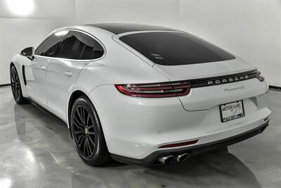 2017 Porsche Panamera 4S   - Photo 9 - Joliet, IL 60435