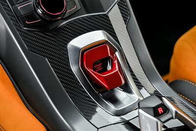 2015 Lamborghini Huracan LP 610-4-$30K MODS-CARBON EVERYWHERE!   - Photo 36 - Joliet, IL 60435