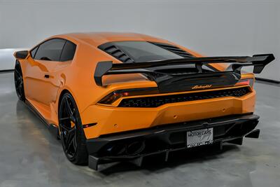 2015 Lamborghini Huracan LP 610-4-$30K MODS-CARBON EVERYWHERE!   - Photo 10 - Joliet, IL 60435