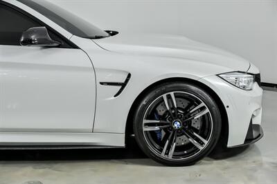2016 BMW M4 - Photo 15 - Joliet, IL 60435