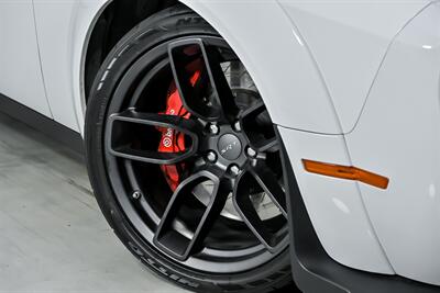 2018 Dodge Challenger SRT Hellcat   - Photo 4 - Joliet, IL 60435